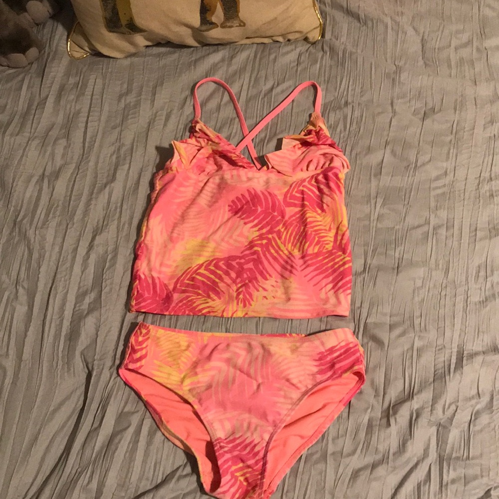 Bathing suit